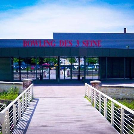 Coin De Nature En Centre-Ville トロワ エクステリア 写真